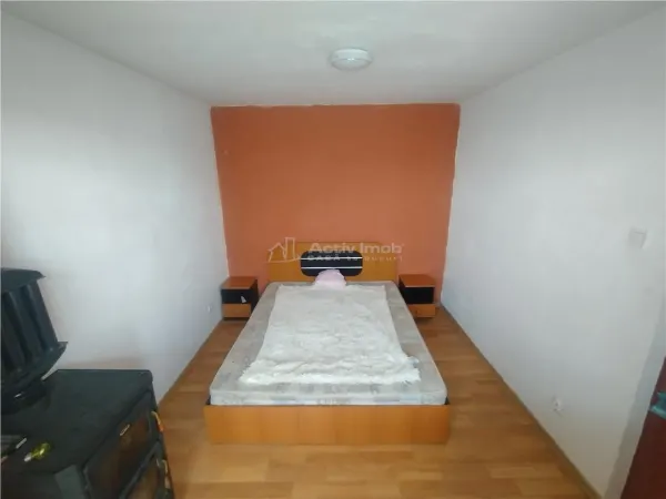 Apartament 2 camere Oravita - poza 2