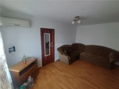 Apartament 2 camere Oravita - poza 7
