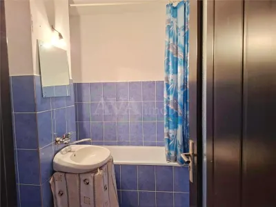 Apartament 2 camere semidecomandat, zona Narcisa - foto 9
