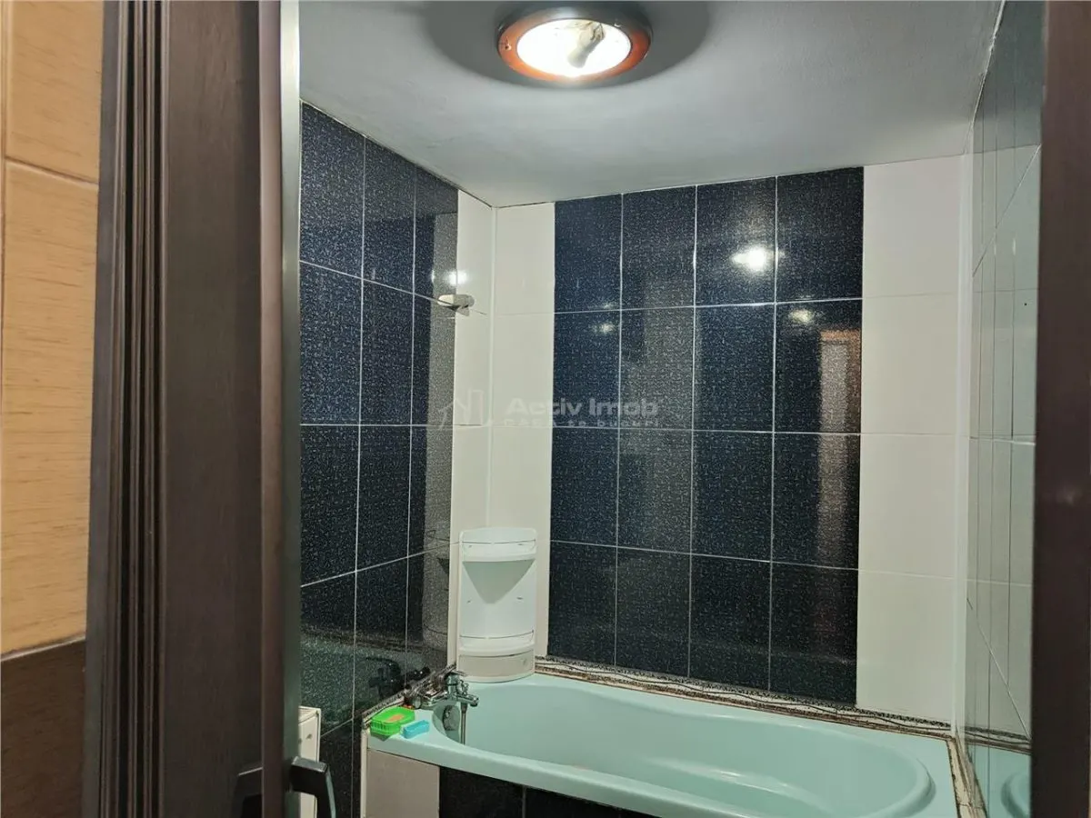 Casa moderna, recent renovata, situata in Lipanesti - foto 8