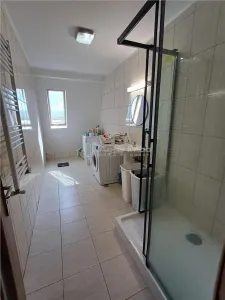 Apartament 4 camere 2 bai terasa mare de vanzare - foto 7