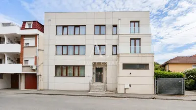 Antony Estate | Spatiu comercial de închiriat - Central,Oradea - Oradea