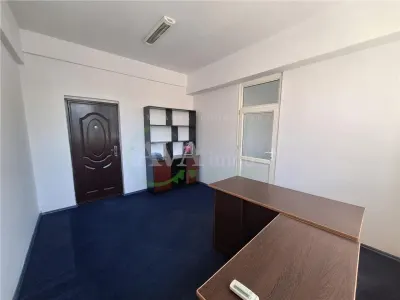 De inchiriat spatii de birouri ultracentrale – Bacau - foto 4