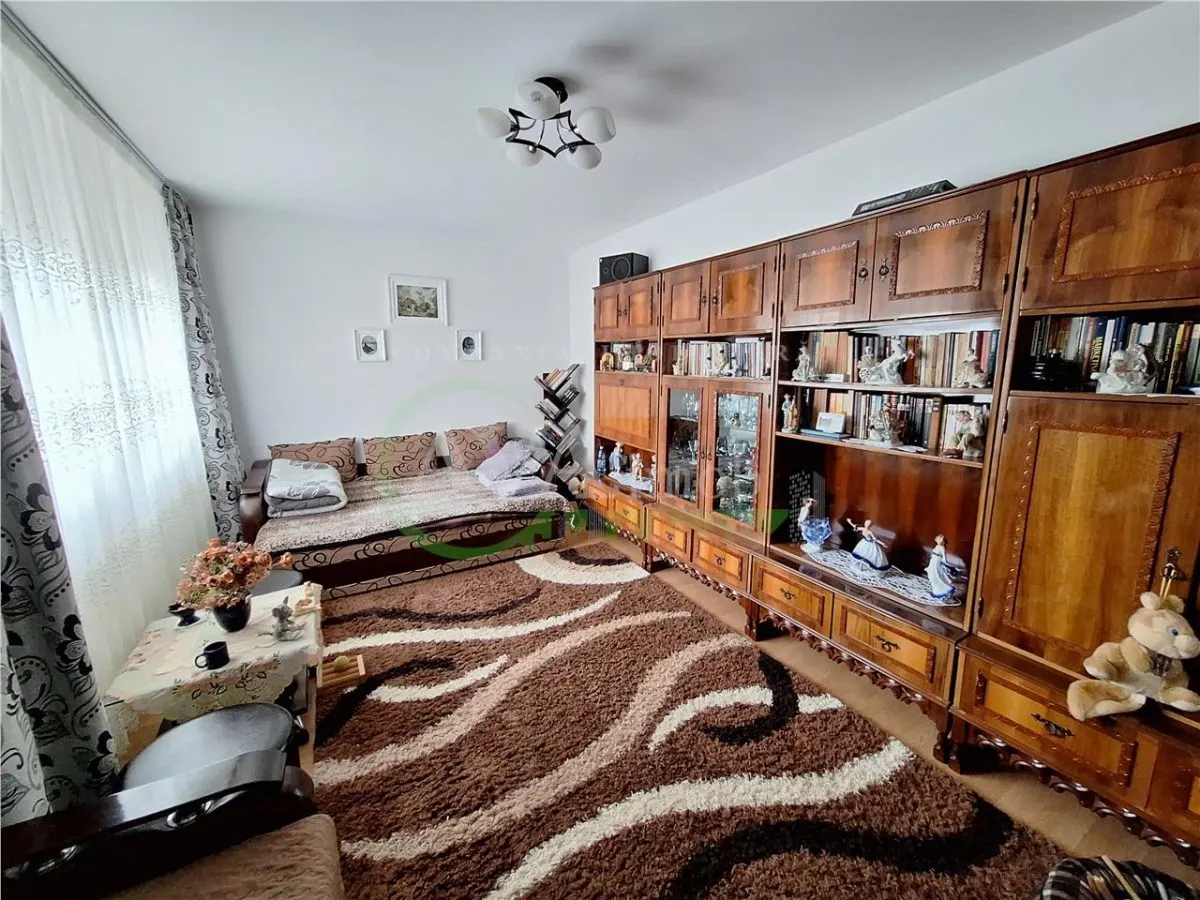 Apartament 2 camere Bacău - poza 1