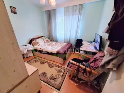 Apartament 3 camere semidecomandat zona Bazinul de Innot - foto 6