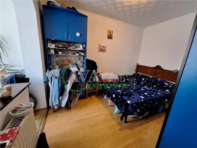 Apartament 2 camere demidecomandat , zona Milcov - foto 2