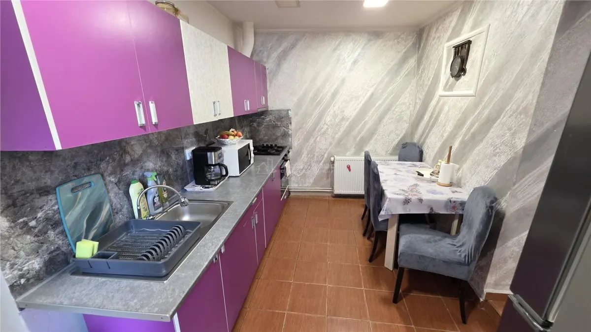 Oravita | Casa Rezidentiala | 4 Incaperi | Lacul Mare - foto 6