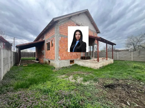 Casă 6 camere Costeiu - poza 1