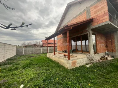 Casă 6 camere Costeiu - poza 31