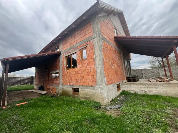 Casă 6 camere Costeiu - poza 34