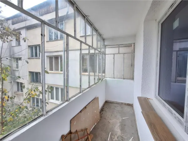 Apartament 3 camere Bacău - poza 3