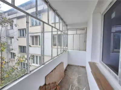 Apartament 3 camere Bacău - poza 3