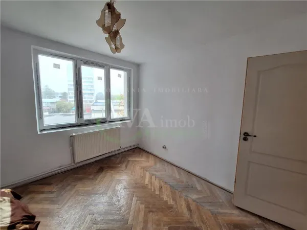 Apartament 3 camere Bacău - poza 8