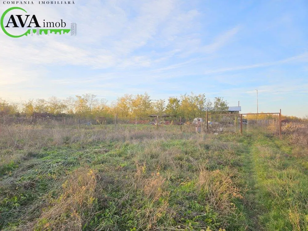 De vanzare ferma agricola cu facilitati multiple in Margineni, langa Diana Forest - foto 1
