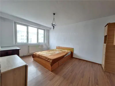 Apartament 2 camere Bacău - poza 2