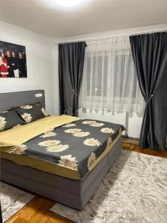 Apartament 3 camere Arad - poza 1