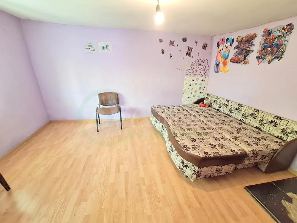 Teren 371 mp curti constructii+casa 5 camere si anexe, zona Izvoare - foto 6