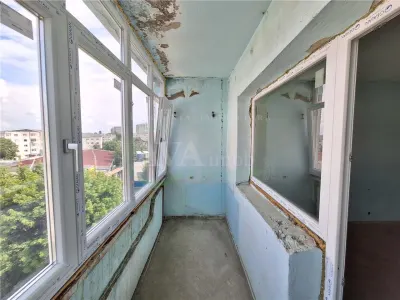 Apartament 3 camere decomandat Mioritei-Bacau - foto 4