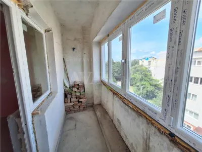 Apartament 3 camere decomandat Mioritei-Bacau - foto 8