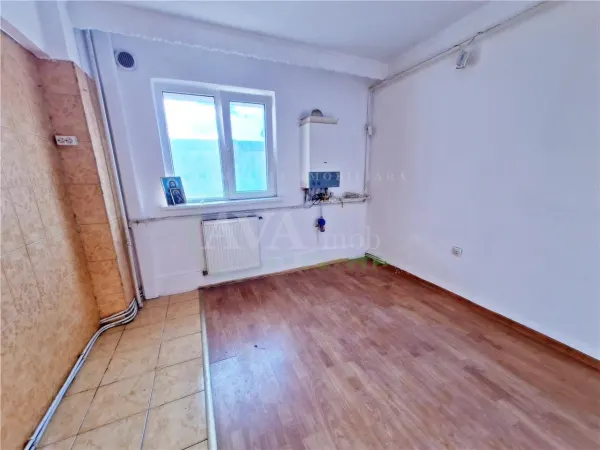 Apartament 2 camere Bacău - poza 1
