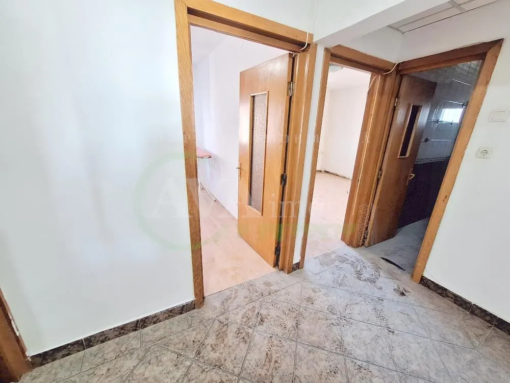 Apartament 3 camere decomandat, zona Nord - foto 14