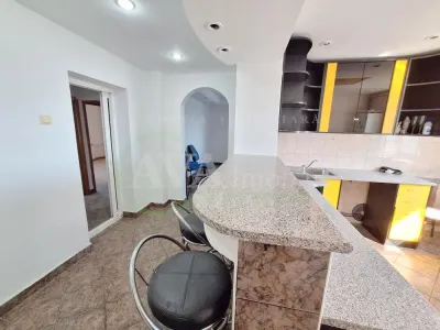 Apartament 3 camere decomandat, zona Nord - foto 17