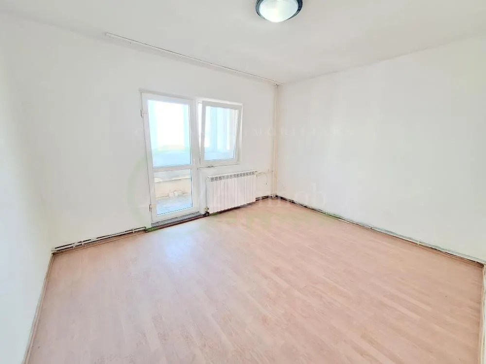 Apartament 3 camere decomandat, zona Nord - foto 4