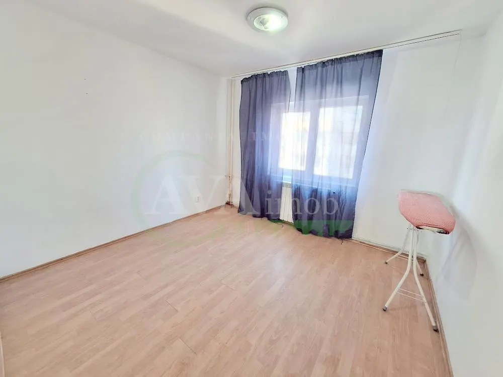 Apartament 3 camere decomandat, zona Nord - foto 7