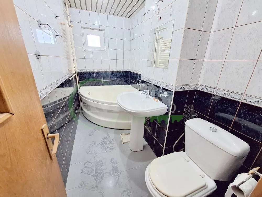 Apartament 3 camere decomandat, zona Nord - foto 8