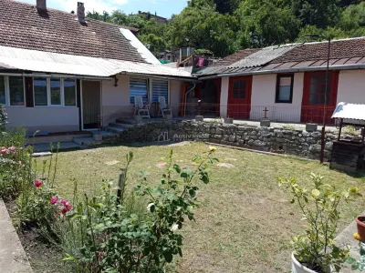 Anina, Celnic, Casa la Cheie, 12 Incaperi, ZERO COMISION - foto 14