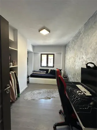 Apartament 3 camere Reșița - poza 18