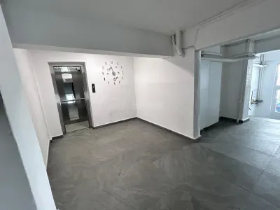Apartament 3 camere Reșița - poza 26