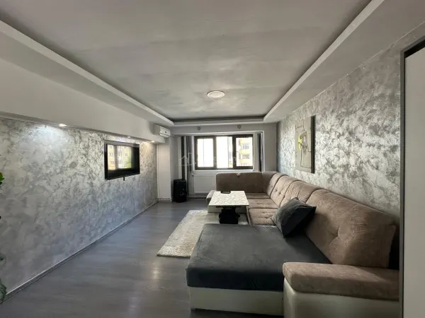 Apartament 3 camere Reșița - poza 5