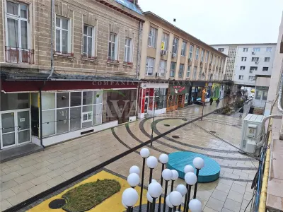 Spatiu comercial 70 mp, zona centrala - Bacau