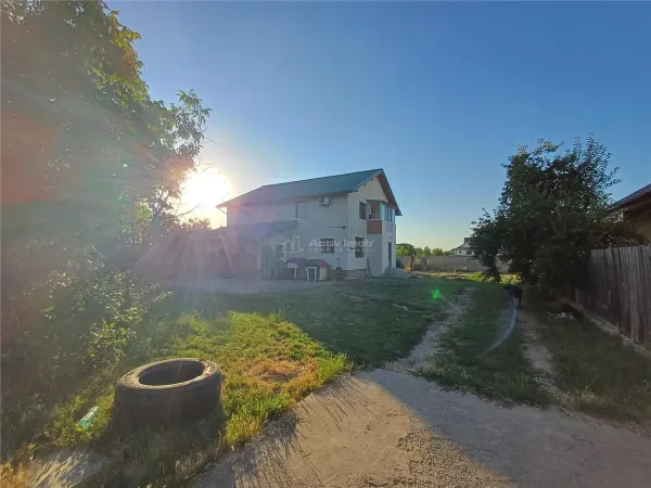 Casă 5 camere Domnești - poza 14