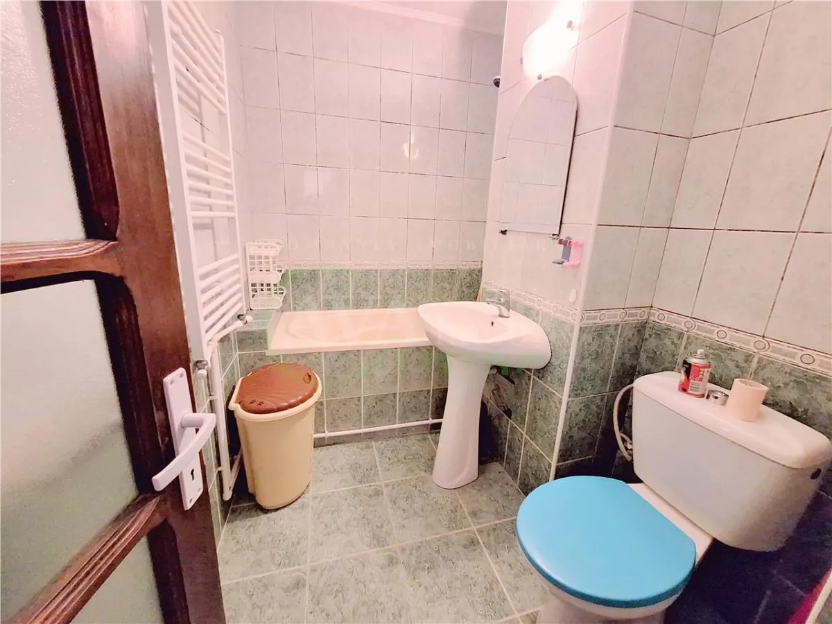 Apartament 2 camere, mobilat si utilat, etaj 3 din 4, Bacau - foto 7
