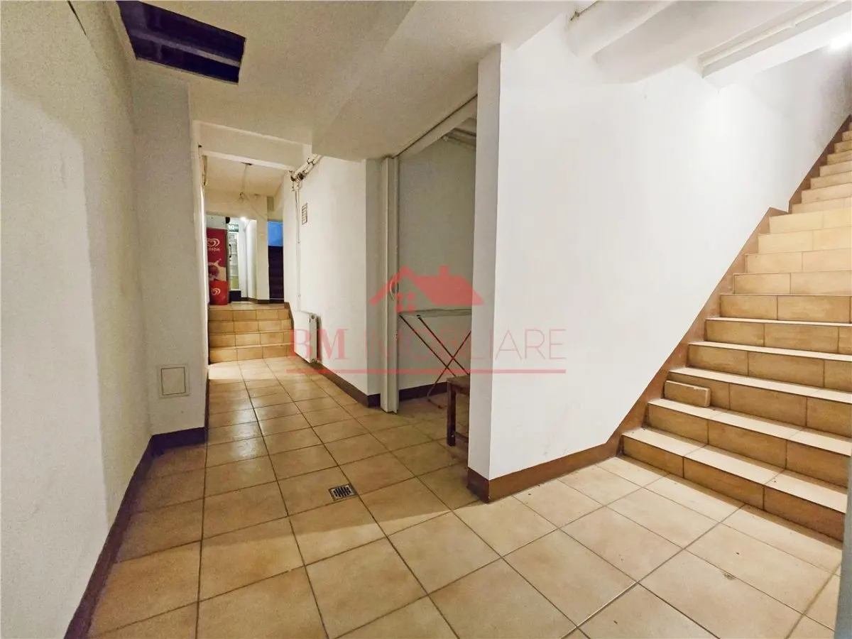 Spatiu comercial-productie de inchiriat Bd Magheru - foto 2