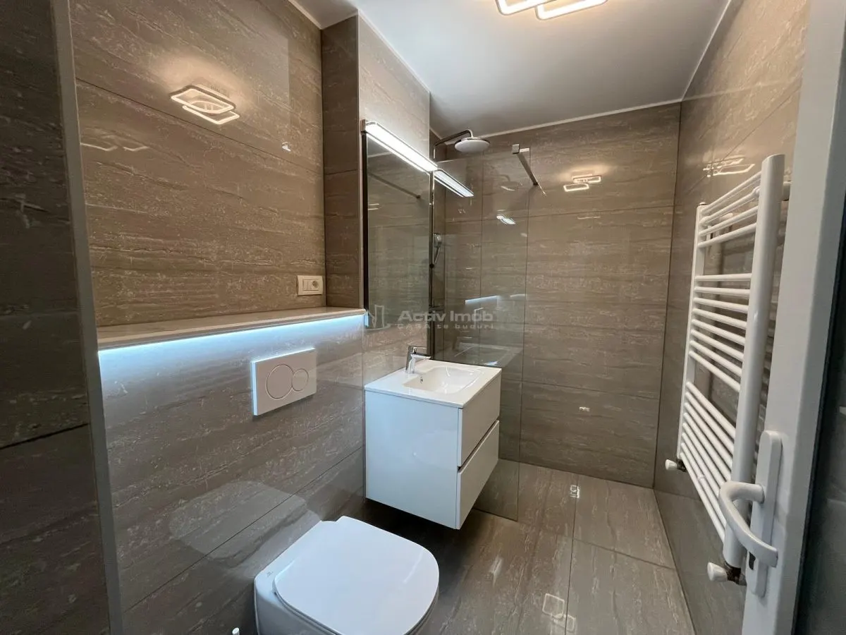 Lugoj, Apartament De Lux La Cheie, 1 Cam.,  43 Mp. et 3, Malul Timișului Langa Gelaterie - foto 21