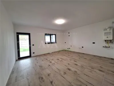 Casă 3 camere Bacău - poza 11