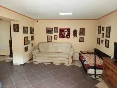 Oravita, Casa la Cheie, 7 Incaperi, Posibilitate Mansardare, Pret Negociabil - foto 30