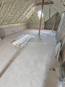 Vanzare - Casa individuala - Prelungirea Ghencea - Margelelor langa STB - 225000E tva inclus - Comision 0 ! - foto 11