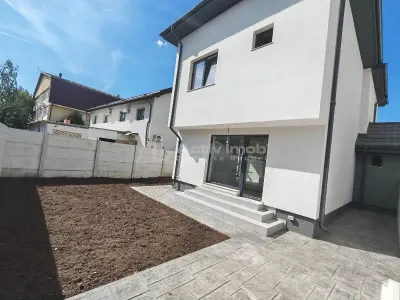 Vanzare - Casa individuala - Prelungirea Ghencea - Margelelor langa STB - 225000E tva inclus - Comision 0 ! - foto 12