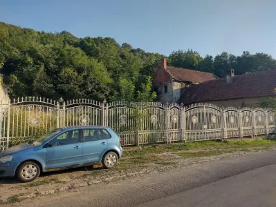 Oravita, Teren Intravilan, Drept, La Sosea, Pret Negociabil - foto 5