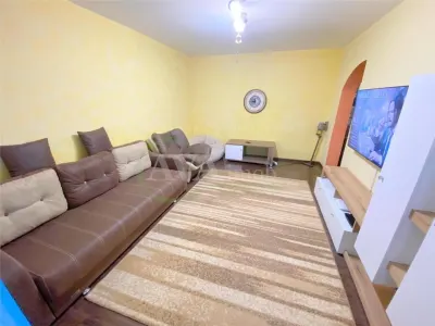 Apartament 3 camere decomandat,renovat, semimobilat, zona Alecu Russo - Bacau
