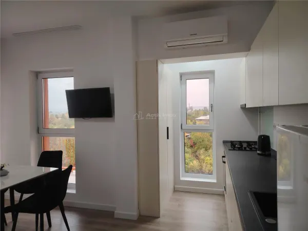 Apartament 3 camere Ploiești - poza 4