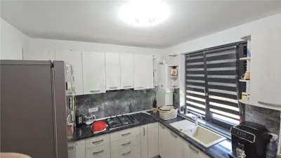 Casa 3 dormitoare, 2 bai, Moderna, zona Magura-Farbe - foto 8