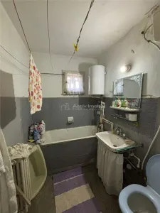 Apartament 3 cam Mazepa 1 etaj 3 langa scoala 28 - foto 6