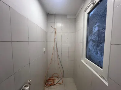 LUGOJ, DE INCHIRIAT – SPATIU COMERCIAL CENTRAL, 95 MP,  (LANGA POLITIE) - foto 27