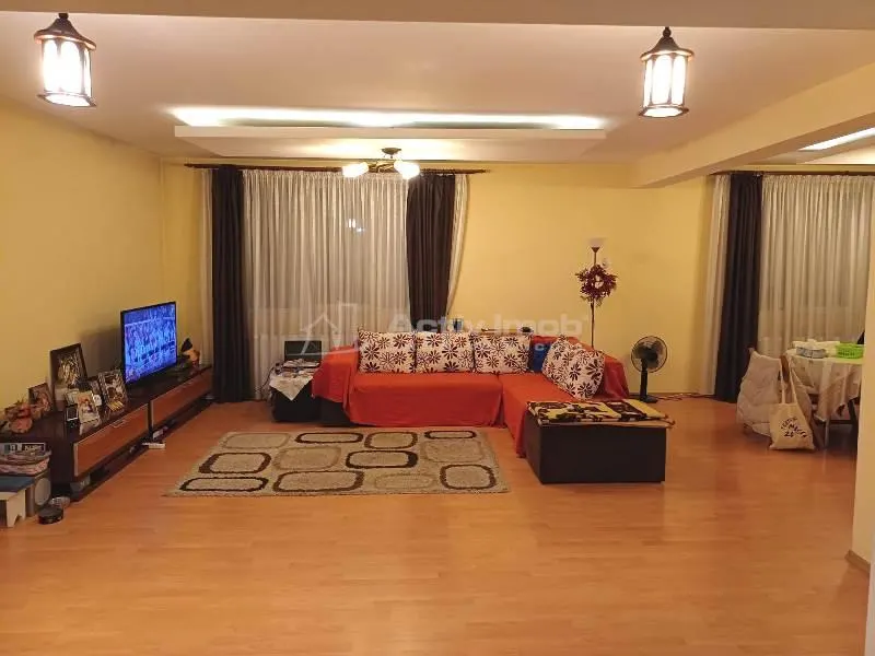 Vanzare Casa  - Vila - Prelungirea Ghencea - Margelelor - teren 300mp -  230000E-  NEGOCIABIL - Comision 0! - foto 11