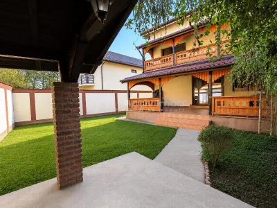 Vanzare Casa  - Vila - Prelungirea Ghencea - Margelelor - teren 300mp -  225000E- Comision 0! - Bucuresti